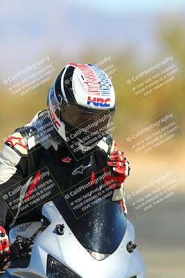 media/Mar-12-2022-SoCal Trackdays (Sat) [[152081554b]]/Turn 2 (1145am)/